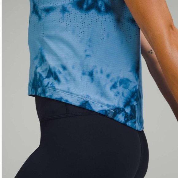 Lululemon Train to Be Short Sleeve Shirt *Marble Dye - Picture 5 of 5